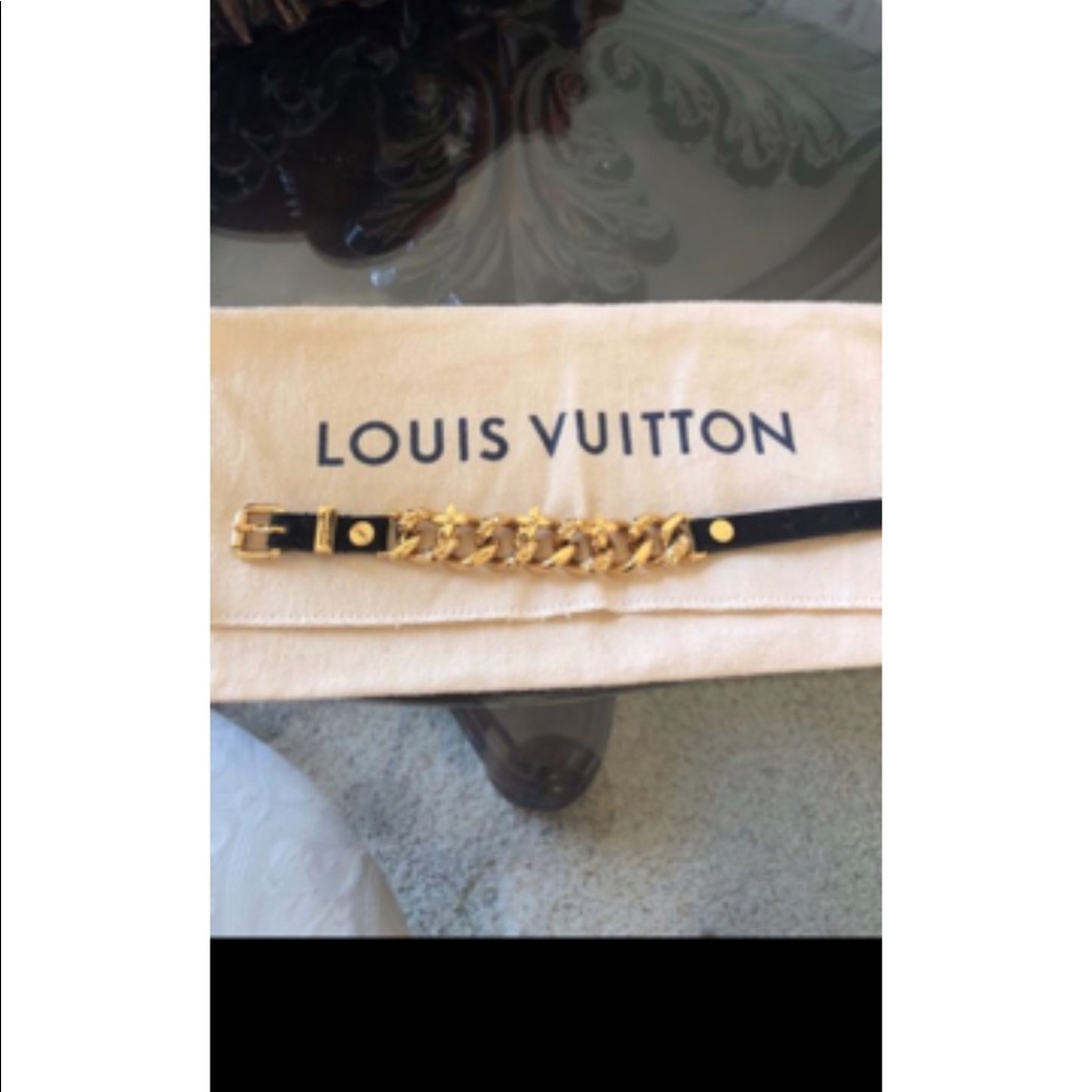 Lv  bracelet